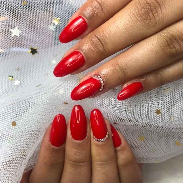 💅 Unhas: Nude ou coloridas? - 1
