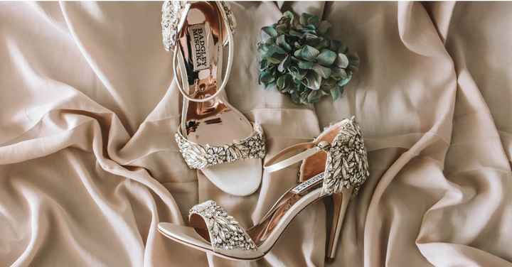 Queres os teus sapatos de noiva no nosso Pinterest? Entra aqui! 👠❤️ - 1