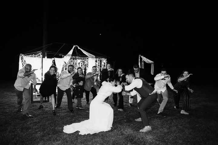 Os teus amigos de infância vão estar no casamento? - 1