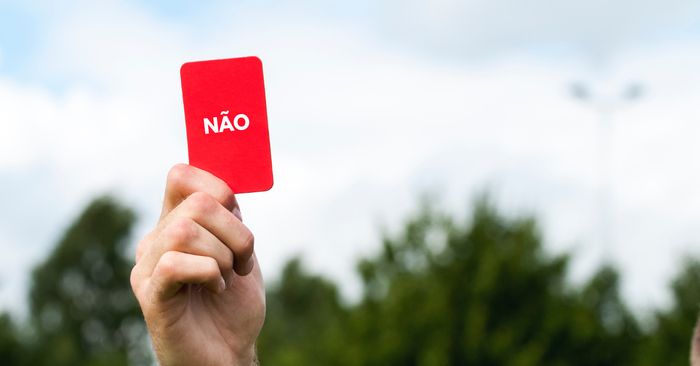 O que fazia vocês levantarem o cartão vermelho no dia do vosso casamento? 💚💛❤️⚽ - 1