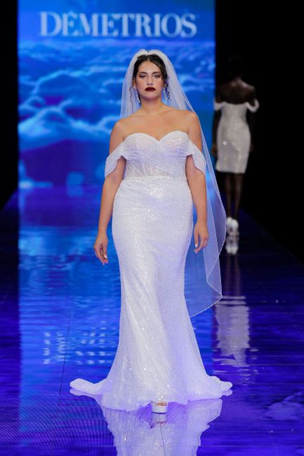 Descobre as tendências de vestidos de noiva 2024! 👗 - 1