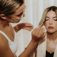 Vais maquilhar-te em casa, no local da festa ou no salão? - 1