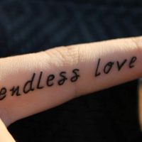 Tatuagens vs vestido