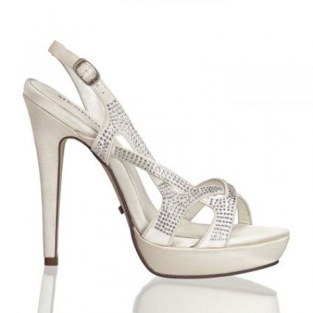 Os meus sapatos de noiva