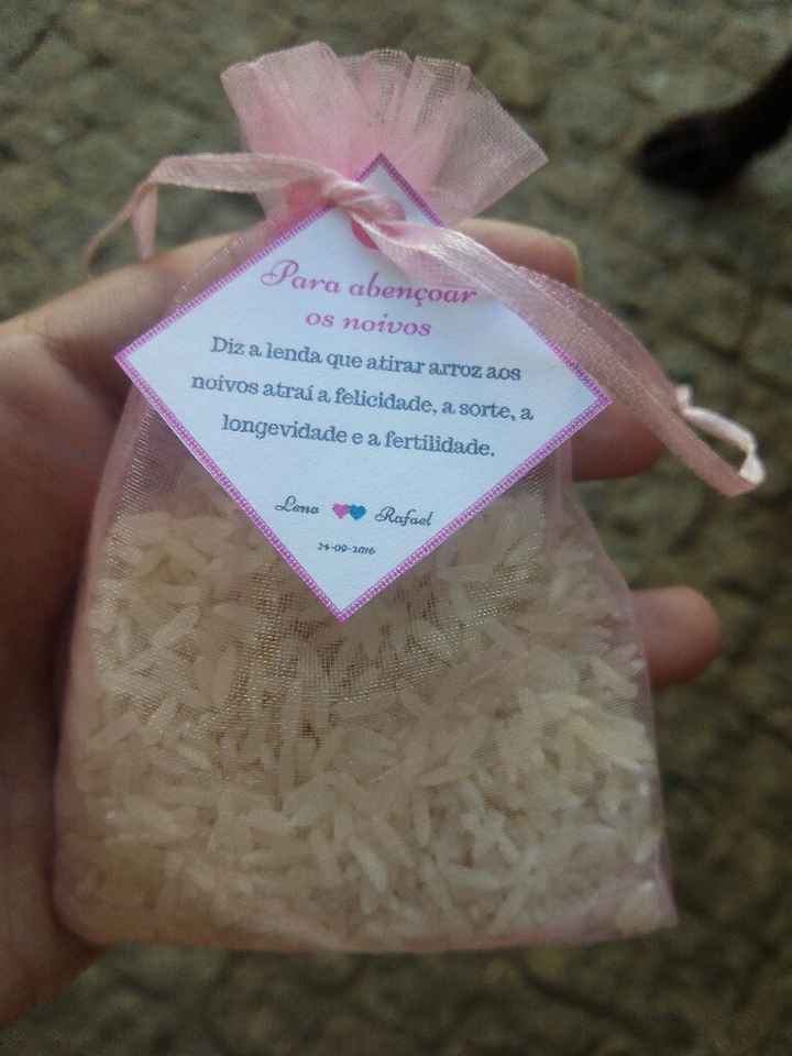 Opiniões precisam-se - chuva de arroz e lágrimas de alegria - 2