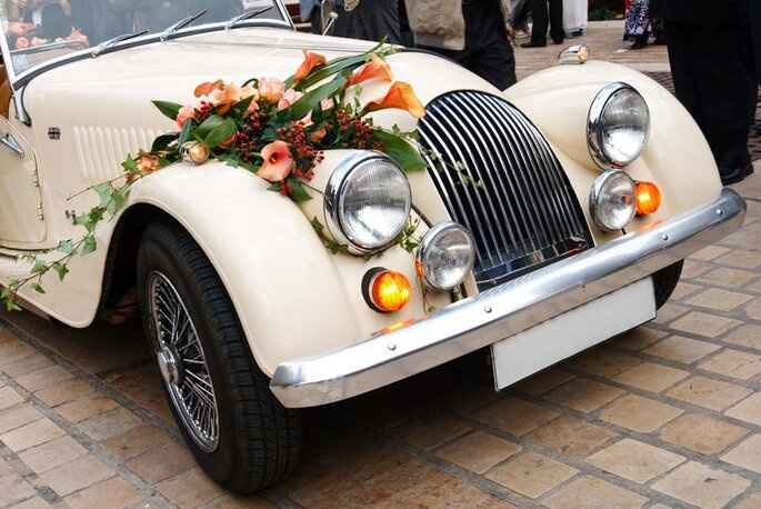 Decoração do carro dos noivos - 8