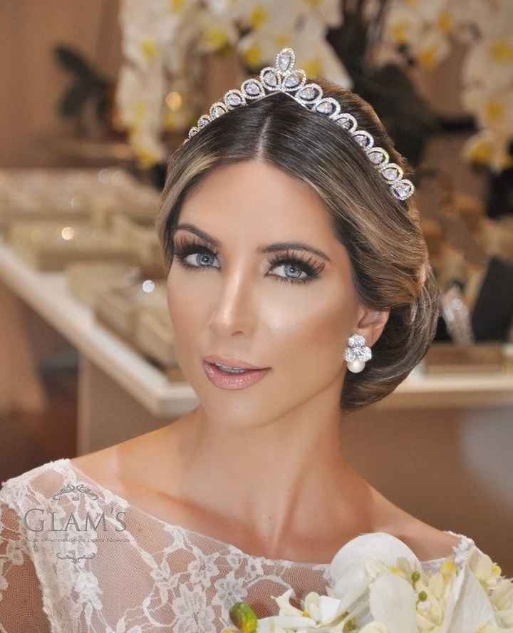 Penteados para a noiva Clássica - 18