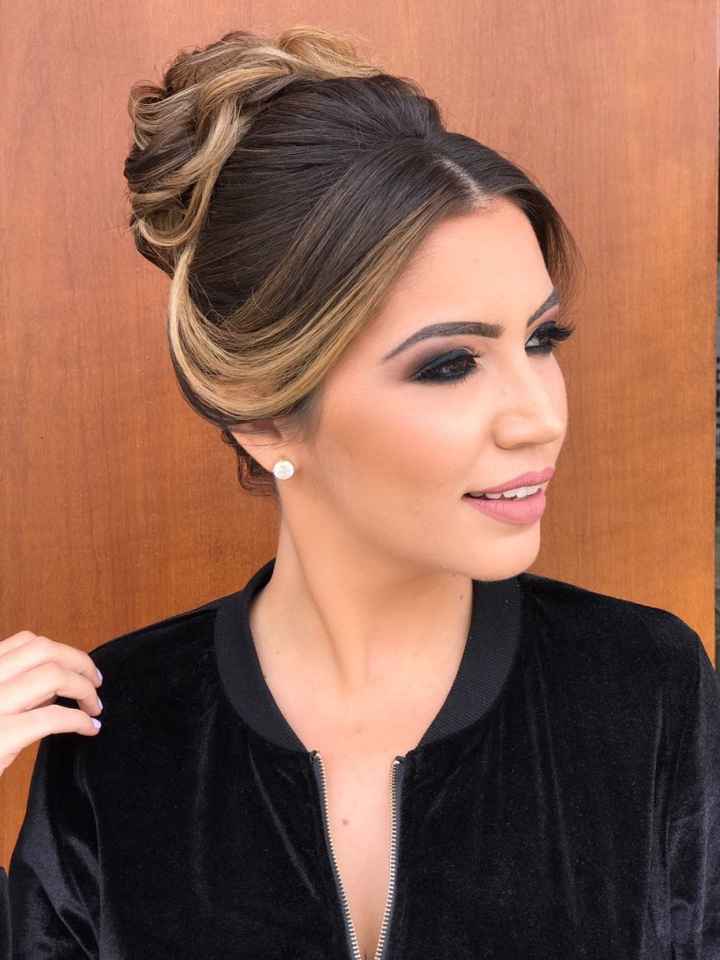 Penteados para a noiva Clássica - 20