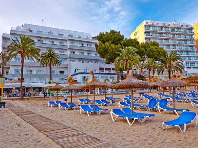bar restaurante do hotel mesmo na beira da areia