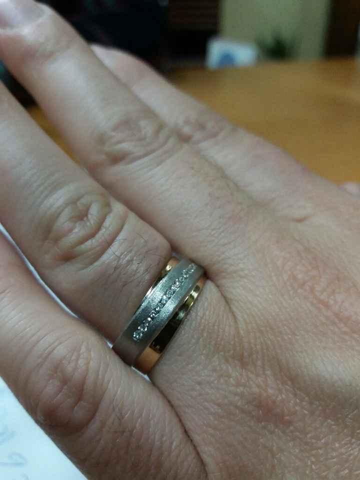 De que cor e material serão as vossas alianças de casamento? - 1