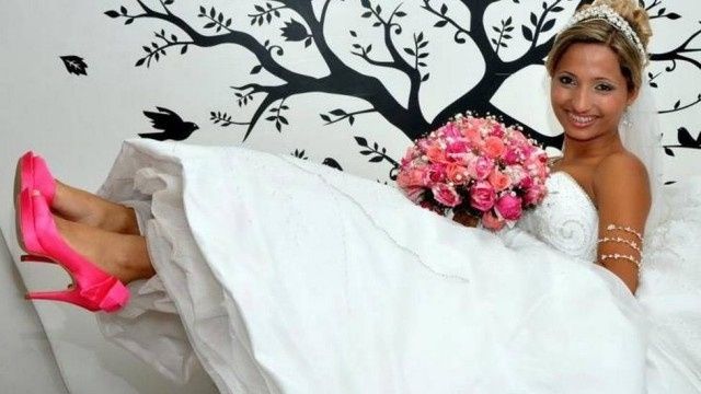 Contraste sapato (cor forte)