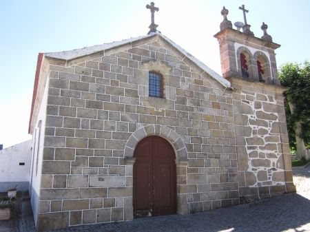 Igreja Paroquial de Valongo dos Azeites