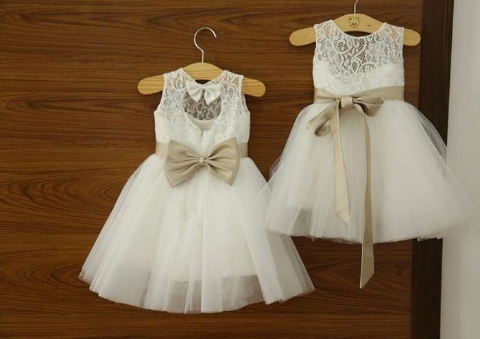 Vestido menina das alianças