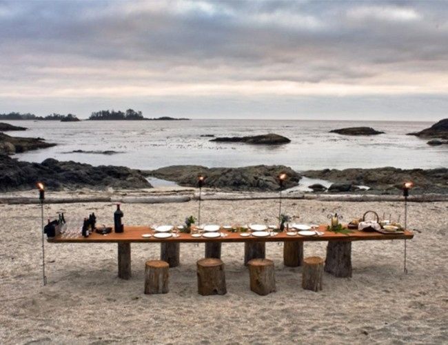 mesa à beira mar