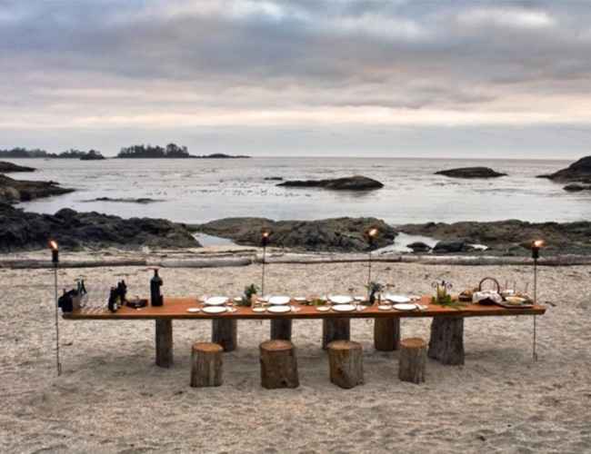 mesa à beira mar