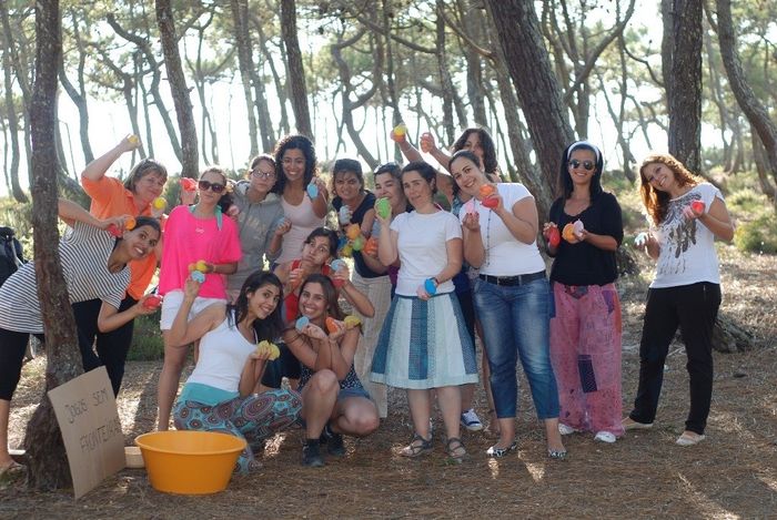 Jogos de balões de água raparigas contra...