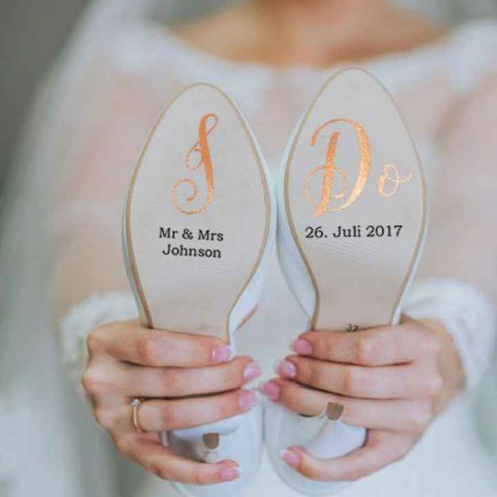 Detalhes para o Dia C: Cabides dos Noivos - Check! - 2