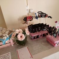 Mesa lembranças e jogos