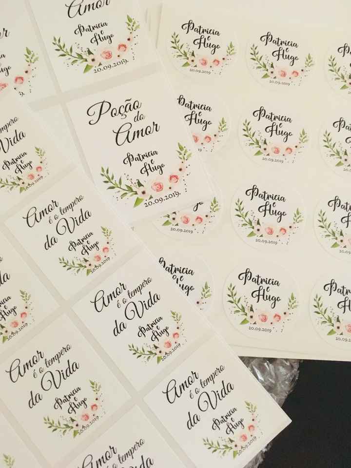 Etiquetas autocolantes para garrafas - 1