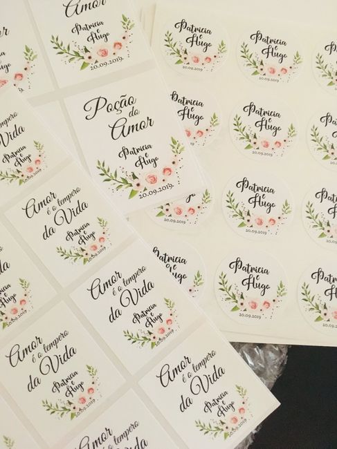 Etiquetas autocolantes para garrafas 2