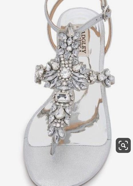 O que te falta comprar para o teu look de noiva? 👰 - 2