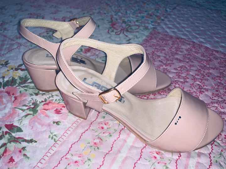 Sandálias baixinhas e rosa - 2