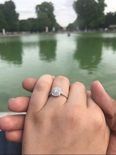 Bora partilhar o nosso anel de noivado? 💍😍 10