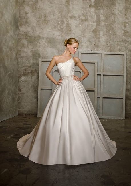 Que tal um vestido com uma alça?? - 10