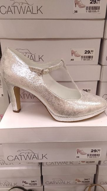 Sapatos, começou a prospeção... - 4