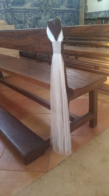 Missal e décor da igreja - 2