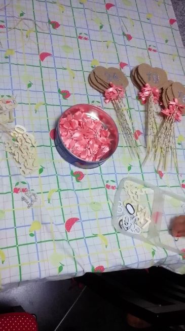 Corações para marcadores de mesa diy #7 - 14