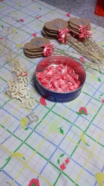 Corações para marcadores de mesa diy #7 - 16