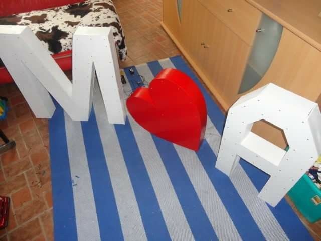 Nomes em madeira - 18