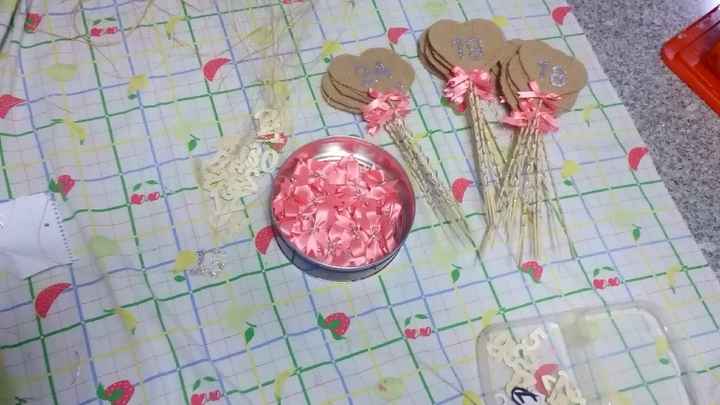 Corações para marcadores de mesa diy #7 - 15