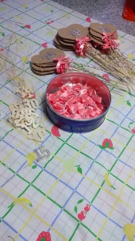 Corações para marcadores de mesa diy #7 - 16