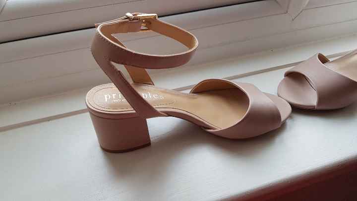 Sapatos (serão os tais?) - 2