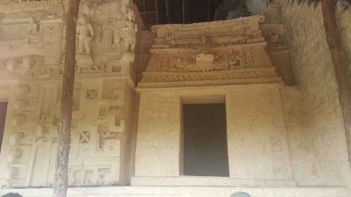 Ek balam