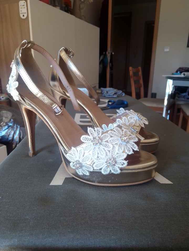 De que cor serão os teus sapatos de noiva? - 1