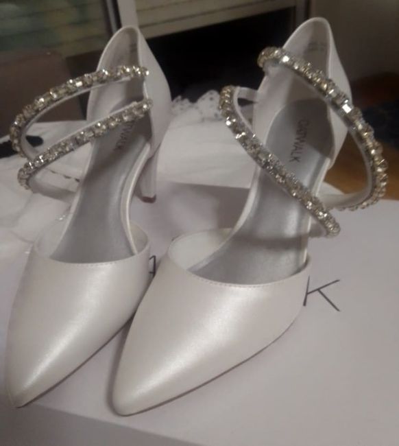 Estes sapatos para a noiva, inspirados na passagem do ano! - 1