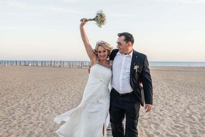 PERGUNTA: Como está a correr a vida de recém-casados? 😍 3