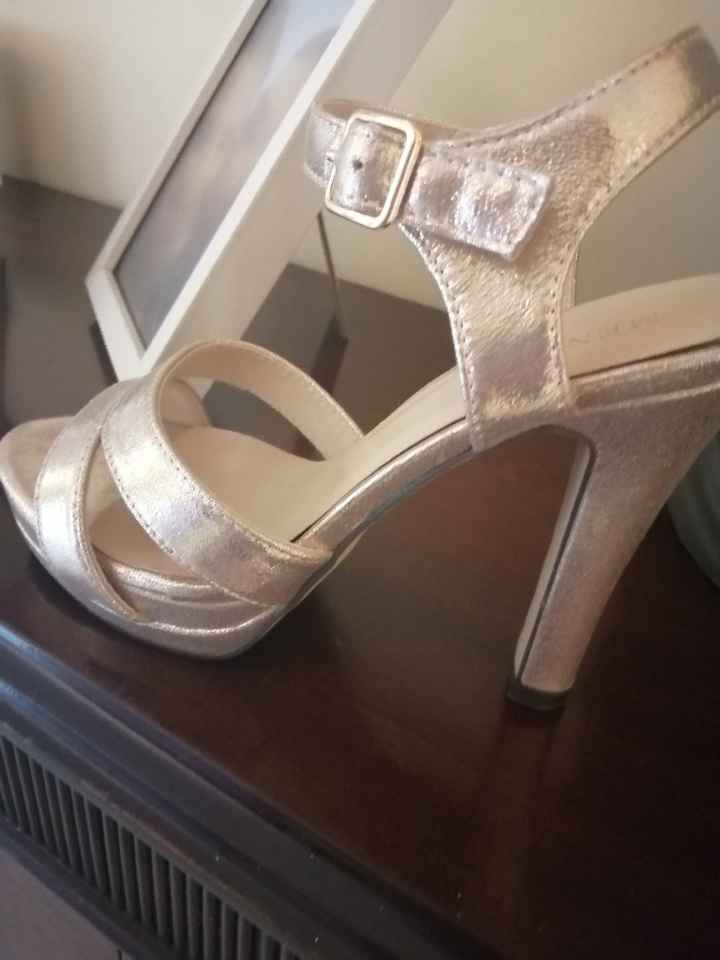 Sapatos, check está foi a minha escolha - 1