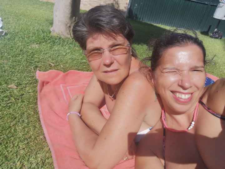 Poste AQUI: Inspirações de fotos com mães, sogras e avós 👇 - 1