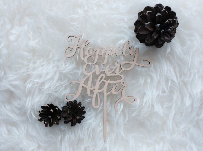 Cake topper 