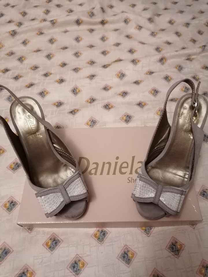 Quanto custaram os teus sapatos para o dia C? - 1