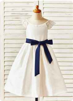 vestido menina das alianças