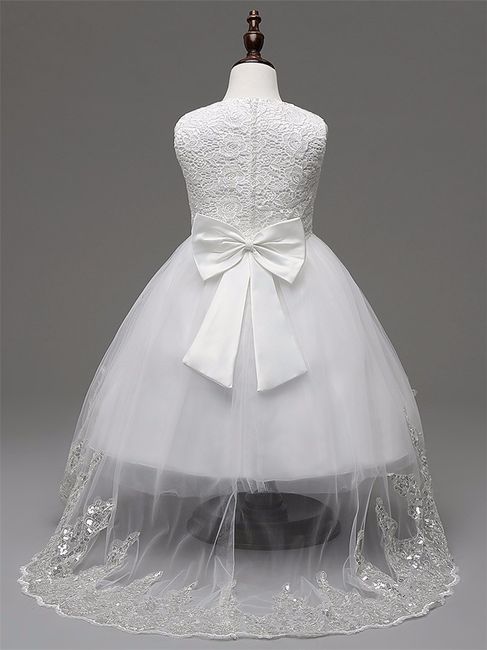 vestido atrás
