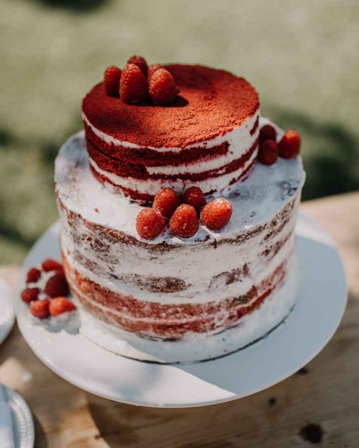 nakedcake
