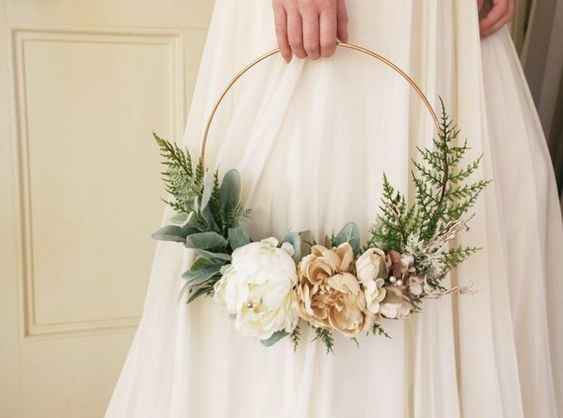 Hoop Bouquet
