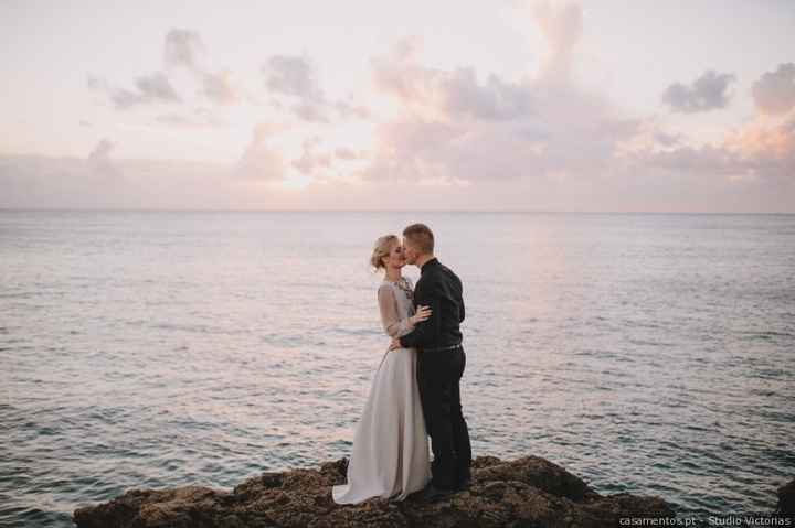 B. Elopement wedding (Casamento a sós)
