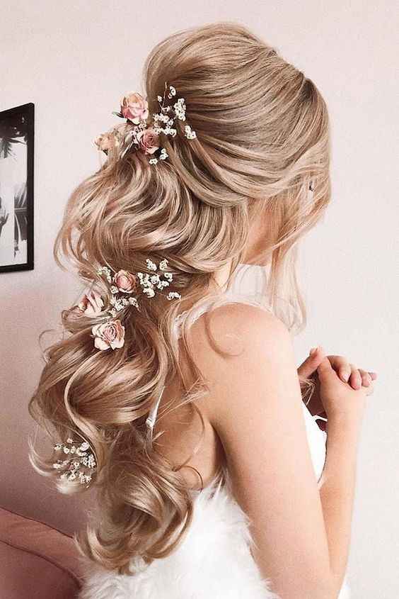 Flores no penteado de noiva? - 2